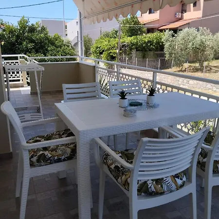 Vilă Evdokia Limenaria (Thasos)
